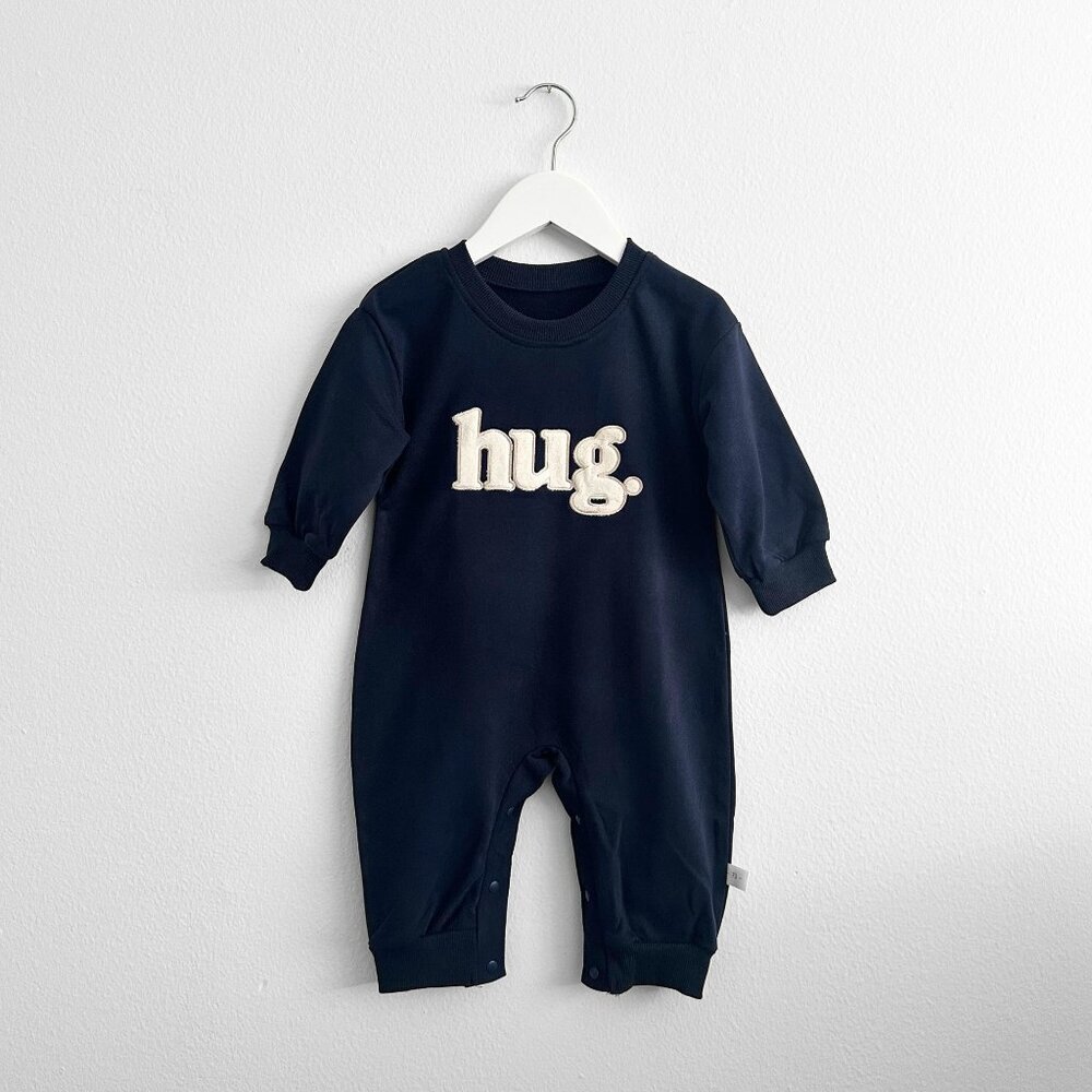 NWT Unisex One-Piece Bodysuit Sweatsuit Long Sleeve Romper Embroidery Hugs 9-12M - Picture 2 of 4